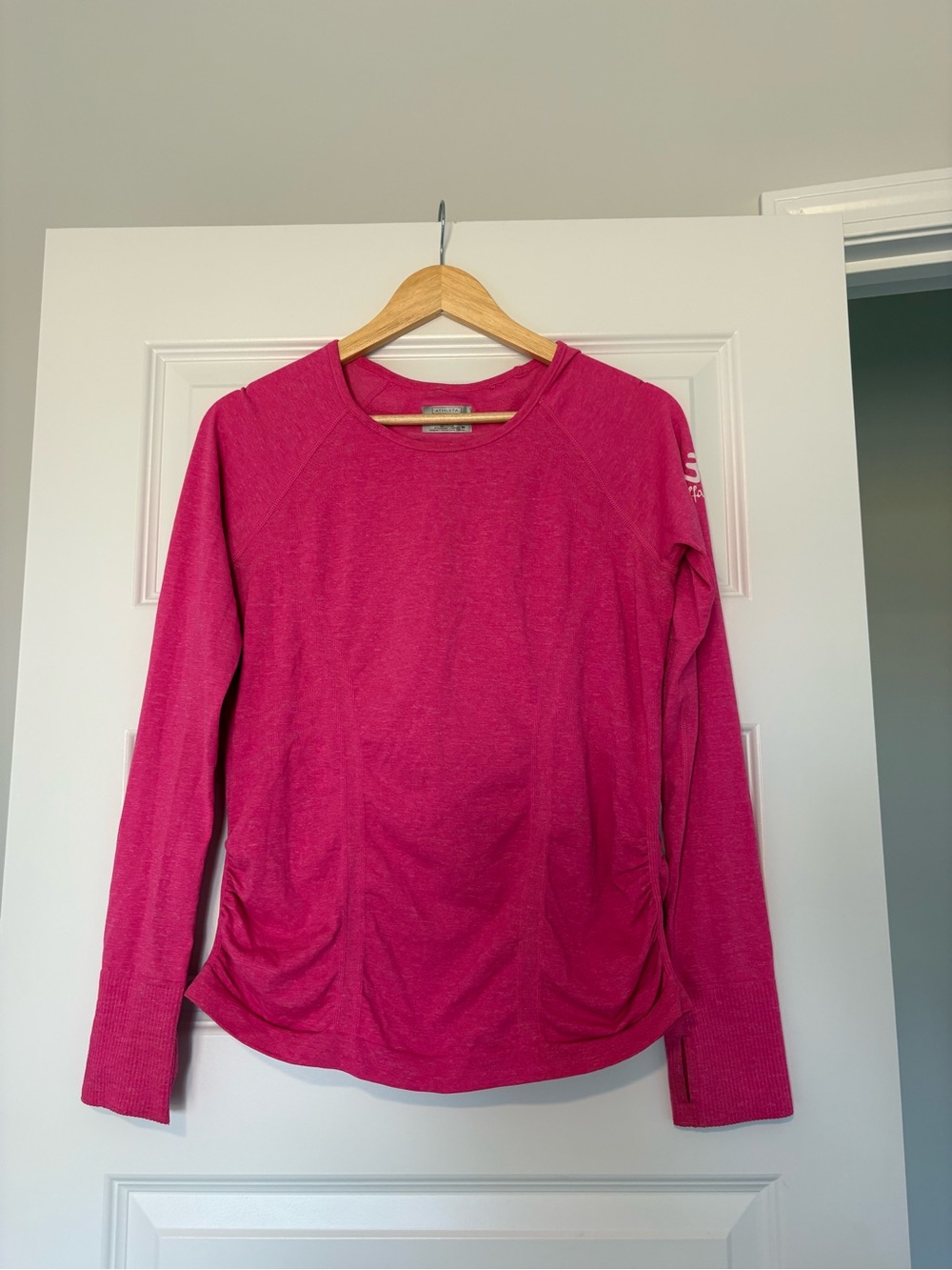 Athleta Women’s Long-Sleeve Performance Top in Fuchsia Women’s Medium